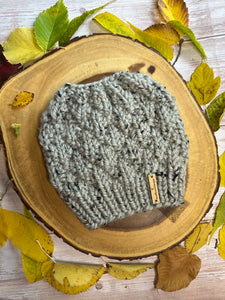CLASSIC* Small Branch Messy Bun Hat