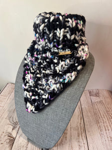 Riverlands Bandana Cowl - 100% Wool